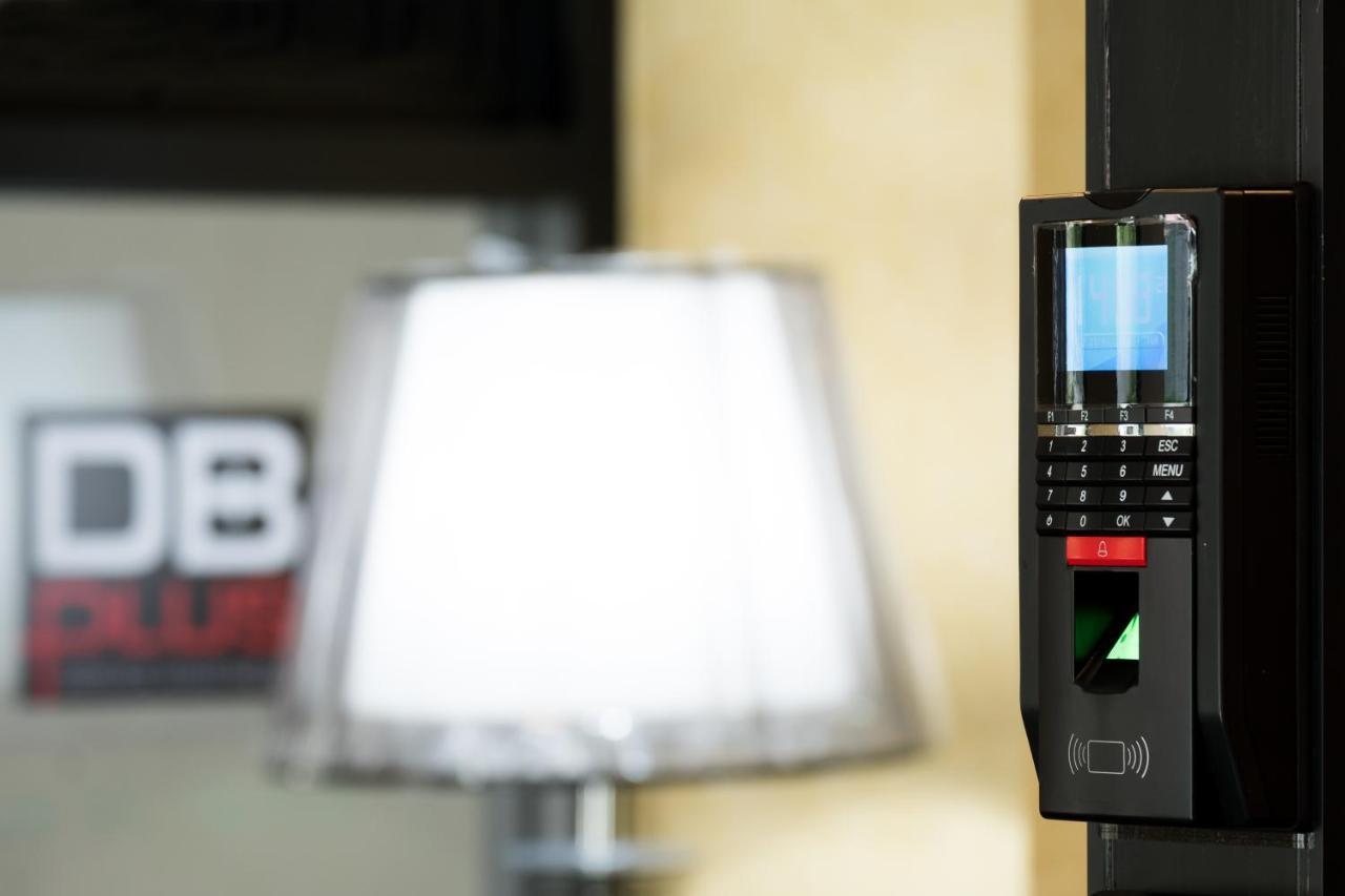 Db Plus 5 กรุงเทพมหานคร ภายนอก รูปภาพ